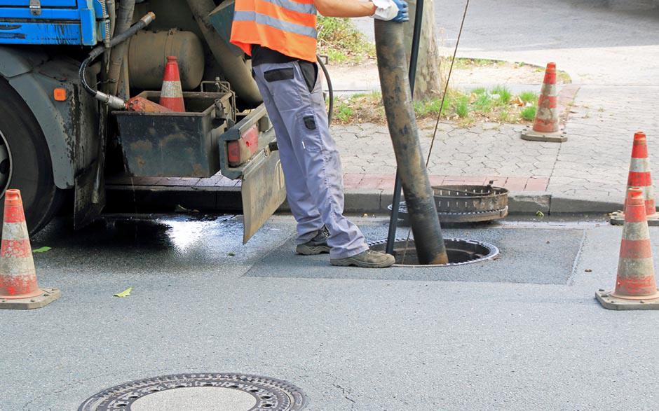 comment déboucher une canalisation Ville-d'Avray
